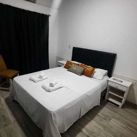 Solano House Bed & Breakfast แตร์มัส เด ริโอ ออนโด ภายนอก รูปภาพ